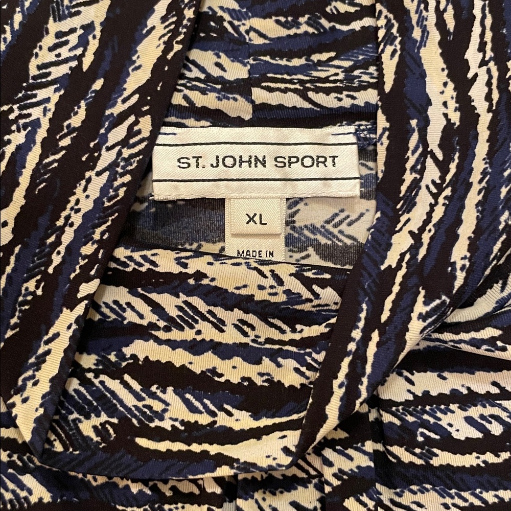 St. John Sport Patterned Jacket and Top Set - Picture 9 of 10